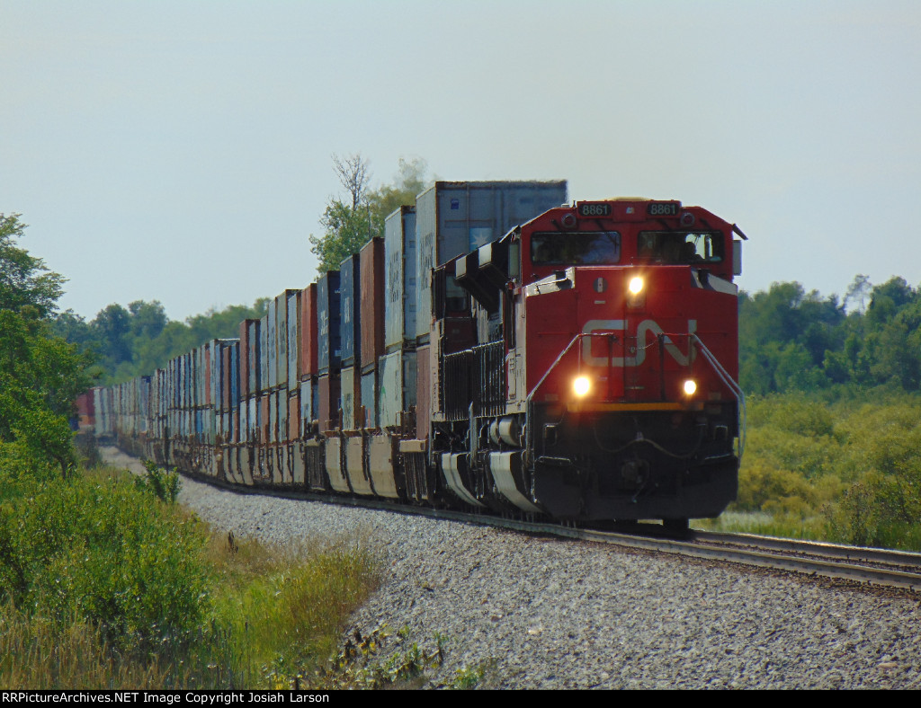 CN 8861 North